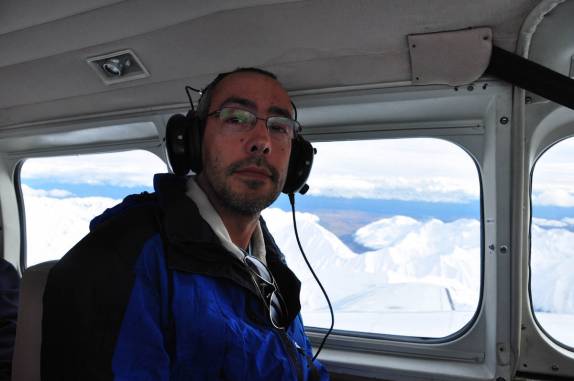 No avião, durante voo sobre o Denali National Park, no Alaska